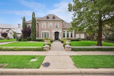 Timeless elegance meets exceptional craftmanship in this - photo 2