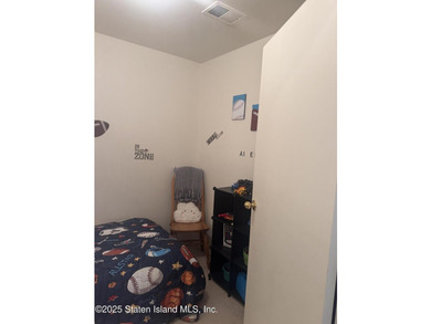 AMAZING END UNIT/CORNER PROPERTY describes this beautifully - photo 13