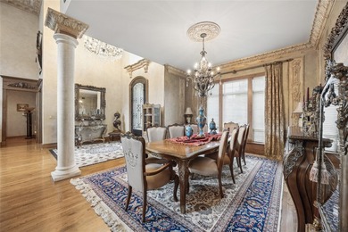 Timeless elegance meets exceptional craftmanship in this - photo 7