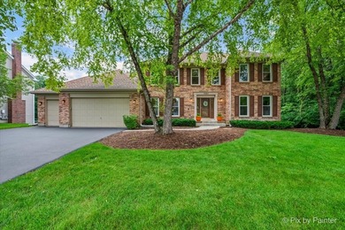 (private lake, pond, creek) Home For Sale in Algonquin Illinois