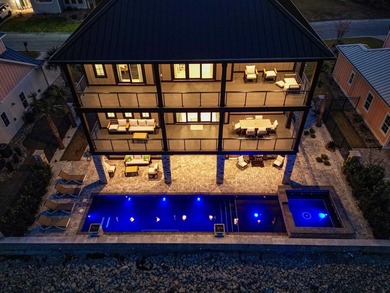 Waterfront six-bedroom, six-bathroom, custom-built 2024 - photo 4
