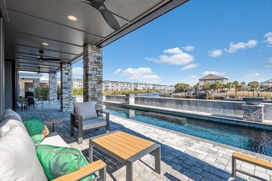 Waterfront six-bedroom, six-bathroom, custom-built 2024 - photo 6
