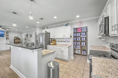 Affordable, move-in ready, 1-story home with no HOA in a - photo 10