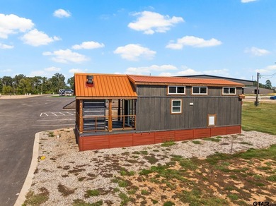 Turnkey Furnished Lake Retreat on Deeded Lot - Move-In Ready or - photo 4
