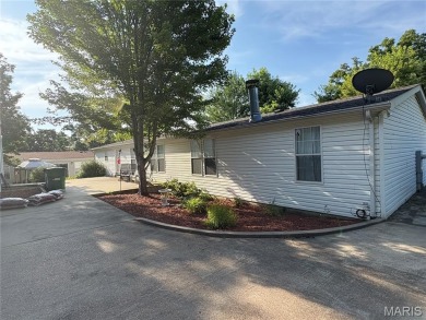 Great location in beautiful Wildwood Lake Subdivision in DeSoto