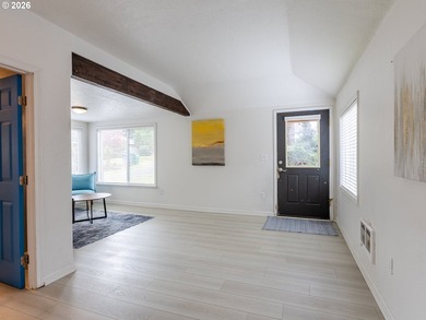 Escape to your own coastal sanctuary in this charming 2-bedroom - photo 3