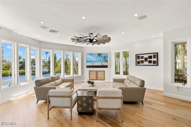 A rare Sanibel waterfront sanctuary, where luxury meets the open - photo 8