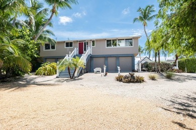 Welcome to Casa Mar Azul, a one-of-a-kind oceanfront estate - photo 6