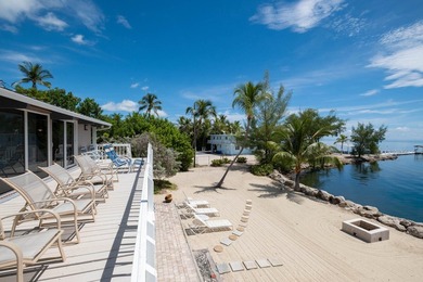 Welcome to Casa Mar Azul, a one-of-a-kind oceanfront estate - photo 8