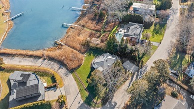 Sited on Sag Harbor Cove in the sought-after Bay Point community - photo 21