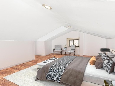 Welcome to 199 W 179th St in the Morris Heights section of The - photo 23