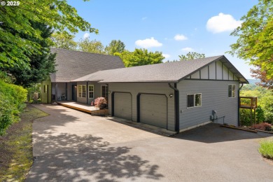 Columbia River - Columbia County Home For Sale in Rainier Oregon