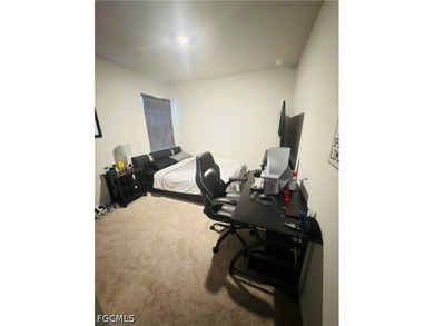 Price improvement!!! Beautifully maintained 4-bedroom - photo 8