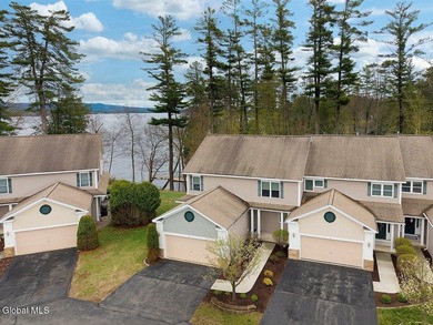 Lakeside views! 3,000 sq/ft of comfortable living space with 2 - photo 2