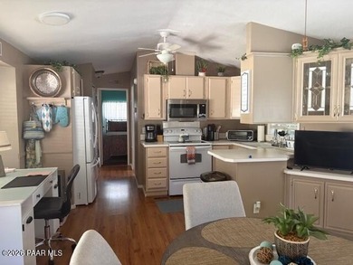 AN AFFORDABLE AND PERFECT 2nd Home or a great place to live - photo 11