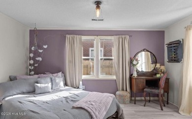 MOTIVATED SELLER! Price reduced - all reasonable offers - photo 12