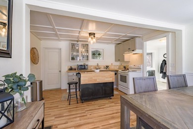 This is the one buyers are constantly searching for and rarely - photo 12