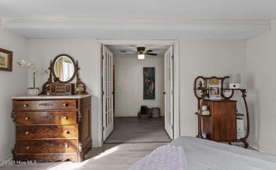 MOTIVATED SELLER! Price reduced - all reasonable offers - photo 14