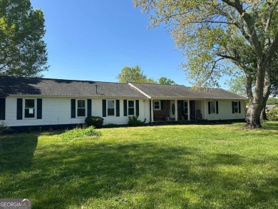 Lake Home For Sale in Dacula, Georgia