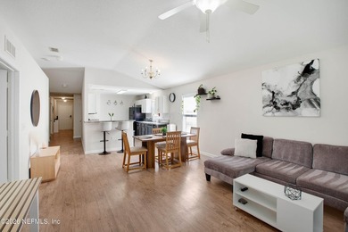 Welcome to this charming 4-bedroom, 2-bathroom home offering - photo 28