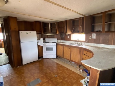 Private, rural acreage with 3 manufactured homes on 60acres - photo 38