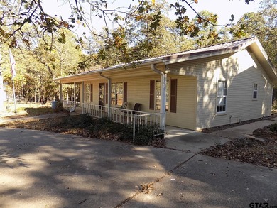 Holly Lake Ranch / Holly Lake Home For Sale in Holly Lake Ranch Texas