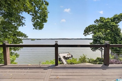 Experience refined lakefront living in this exceptional log - photo 43