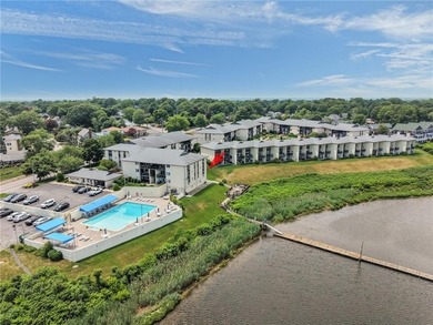 Experience effortless waterfront living at sought after - photo 1