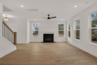 The Ellis is your chance to own a stunning 4-bedroom, 2.5 bath - photo 4