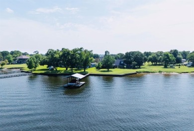 Lake Home For Sale in Trinidad, Texas