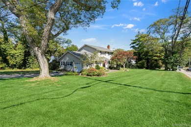 (private lake, pond, coastal) Home Sale Pending in Miller Place New York