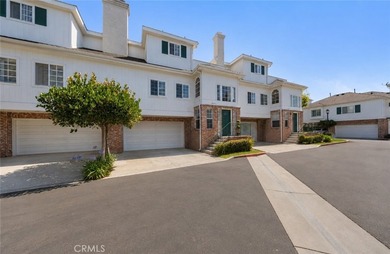 PRICED TO SELL NOW! Nestled on a quiet interior lot within - photo 6