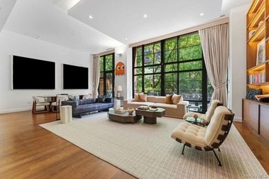 WELCOME TO M2 AT 150 CHARLES. A MODERN MASTERPIECE. **Townhome - photo 1