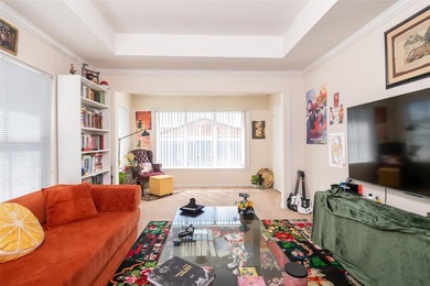 Welcome to this top-floor 1-bedroom, 1-bathroom condo in the - photo 2