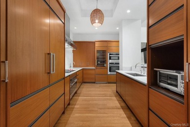 WELCOME TO M2 AT 150 CHARLES. A MODERN MASTERPIECE. **Townhome - photo 7