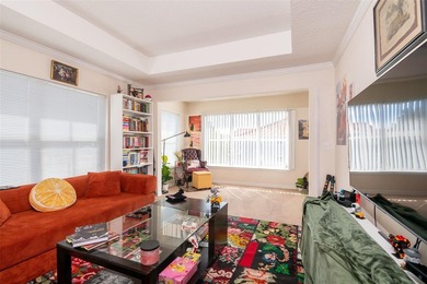 Welcome to this top-floor 1-bedroom, 1-bathroom condo in the - photo 8