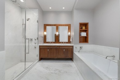 WELCOME TO M2 AT 150 CHARLES. A MODERN MASTERPIECE. **Townhome - photo 10