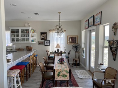 Welcome to Bubba's Beach House!Take a step back to a beach haven - photo 11