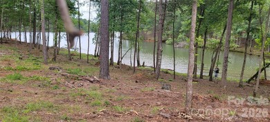 Waterfront homesite located in the gated Lakeside Reserve - photo 12