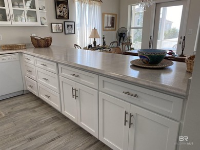 Welcome to Bubba's Beach House!Take a step back to a beach haven - photo 15