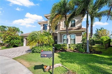 Rare opportunity to own this exceptional 5 bedroom 5 full bath - photo 3