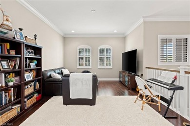 Rare opportunity to own this exceptional 5 bedroom 5 full bath - photo 5