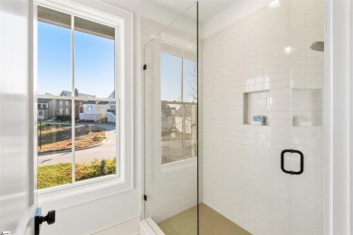 The Woodland Oak is a beautiful 3 story retreat tucked away in