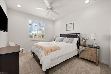Rare opportunity to own this exceptional 5 bedroom 5 full bath - photo 8