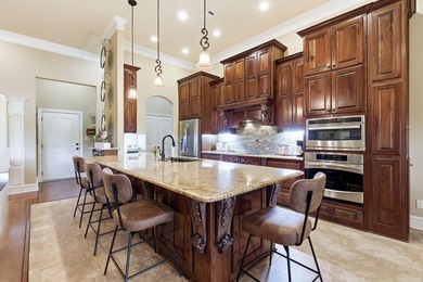 Meticulously maintained, custom-built masterpiece nestled on - photo 10