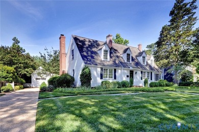 Just minutes from downtown Williamsburg, this charming home is - photo 1