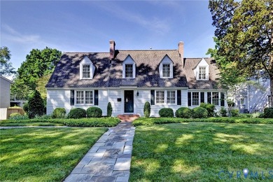 Just minutes from downtown Williamsburg, this charming home is - photo 2