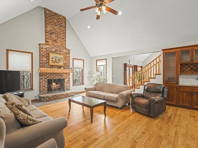 Welcome to this exceptional custom-built retreat set on over 4 - photo 13