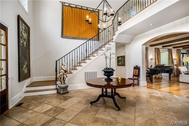 Serene, private, and designed to capture the beauty of Lake - photo 13