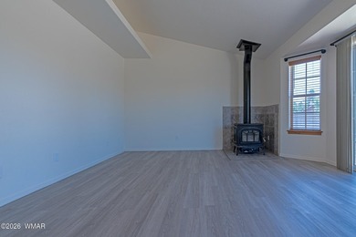 Welcome to your perfect mountain getaway or full-time residence - photo 13